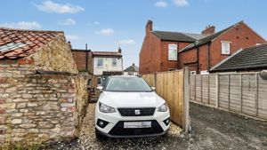 Photo 17- click for photo gallery